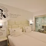 Ana Margarida Hotel Ericeira