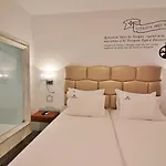 Ana Margarida Hotel 2*